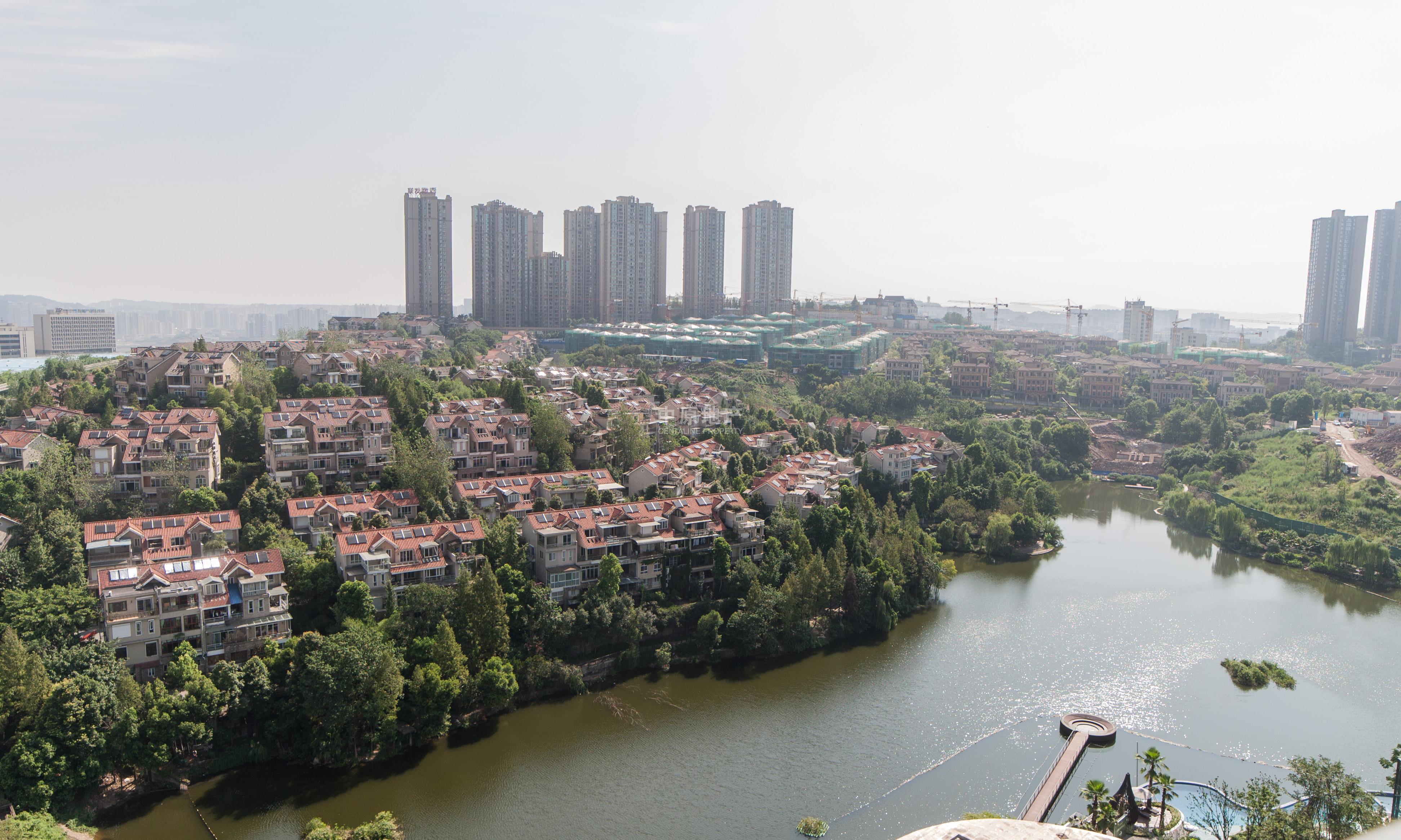 渝北 翠云轻轨站 联发瞰青精装三房 通透视野无遮挡 可拎包住